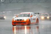 BMW Challenge im strömenden Regen Platz 1 für Rudi
